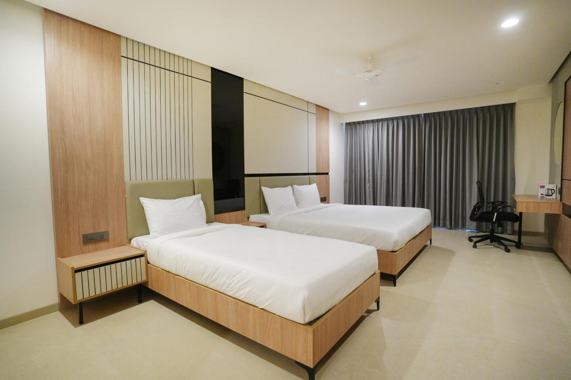 Hotel Shubham Celebrations Hyderabad Exterior photo
